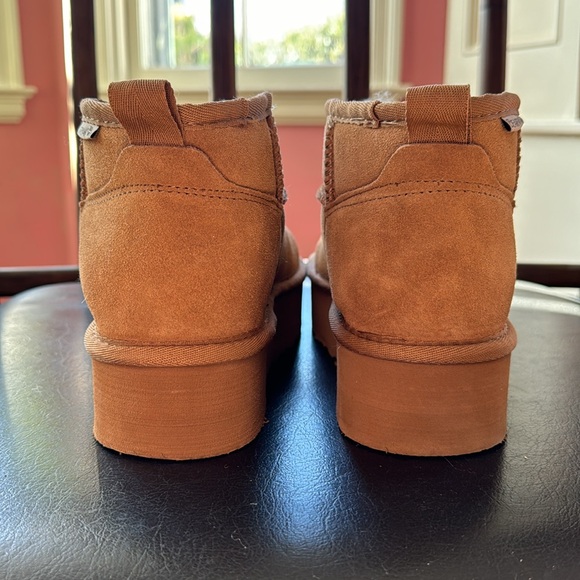 NWOT Bearpaw retro shorty mini platform boots - Picture 5 of 7
